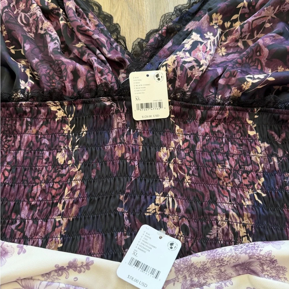 Free People Floral Women's Top/Body Suits XL NWT purple only - Picture 2 of 2